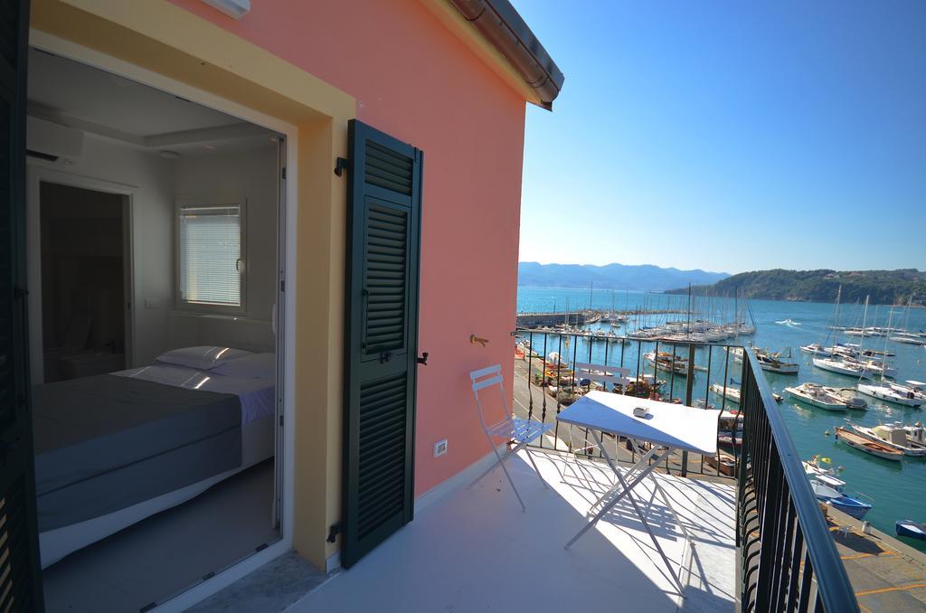 Al Molo Sea View Rooms Lerici Exterior foto