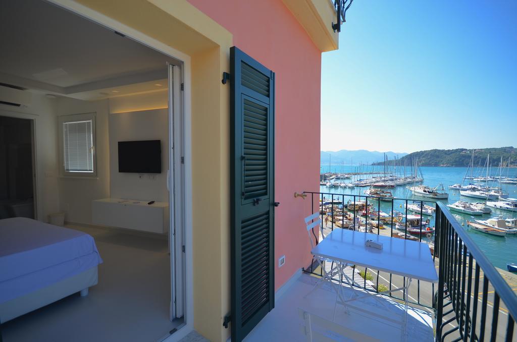 Al Molo Sea View Rooms Lerici Exterior foto